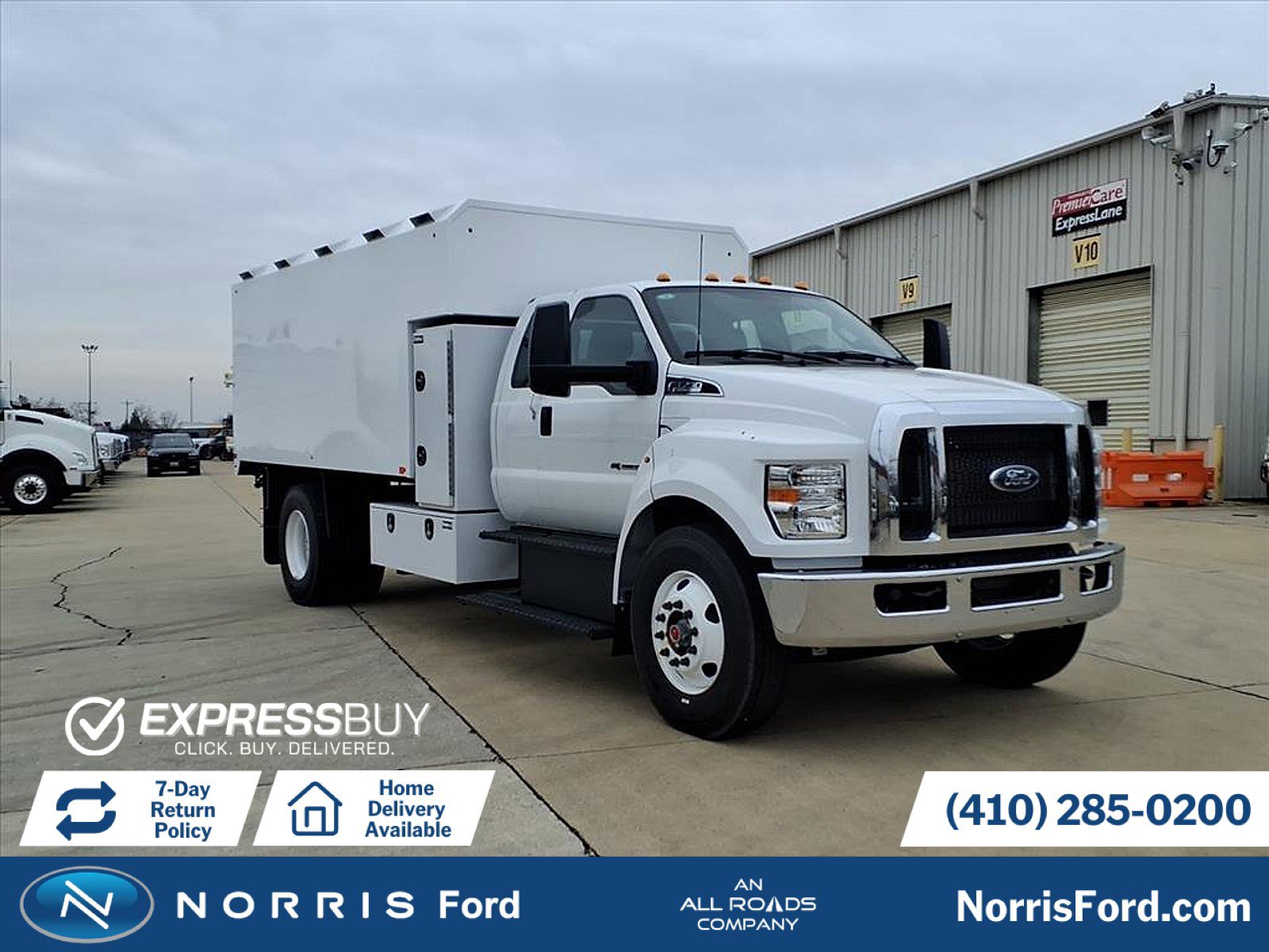 New 2026 Ford F750 2WD SuperCab Super Duty image 1