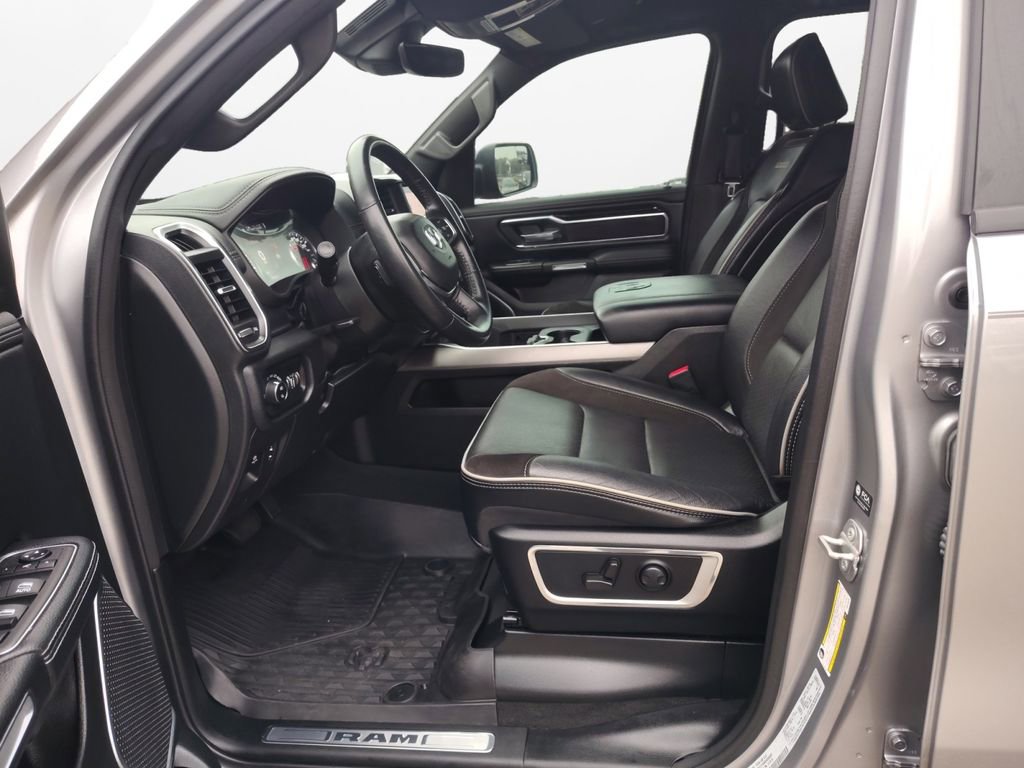 Used 2022 RAM 1500 Laramie w/ Sport Appearance Package image 19