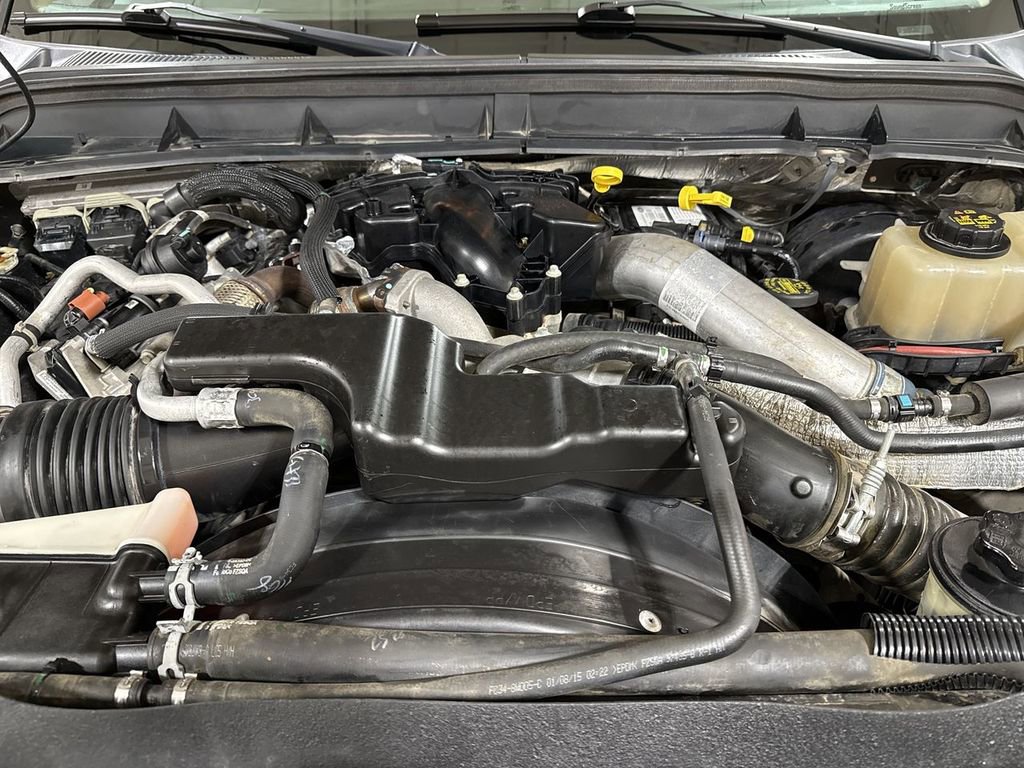 Used 2015 Ford F250 Lariat w/ Lariat Interior Package image 24