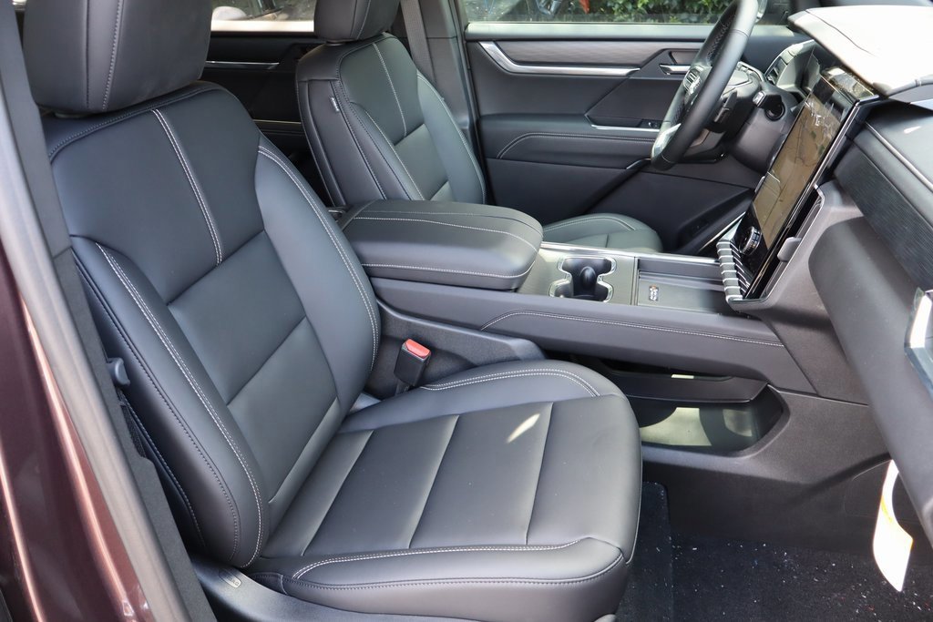 New 2025 GMC Acadia Elevation w/ Elevation Premium Package image 26