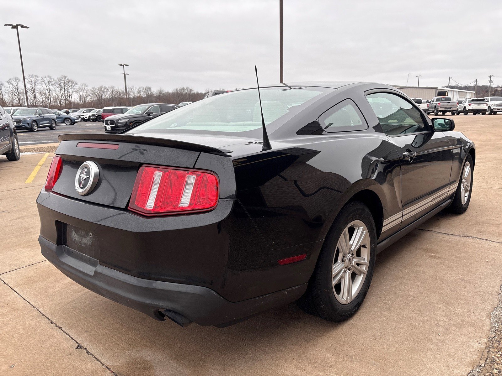 Used 2011 Ford Mustang Coupe w/ Security Pkg image 8
