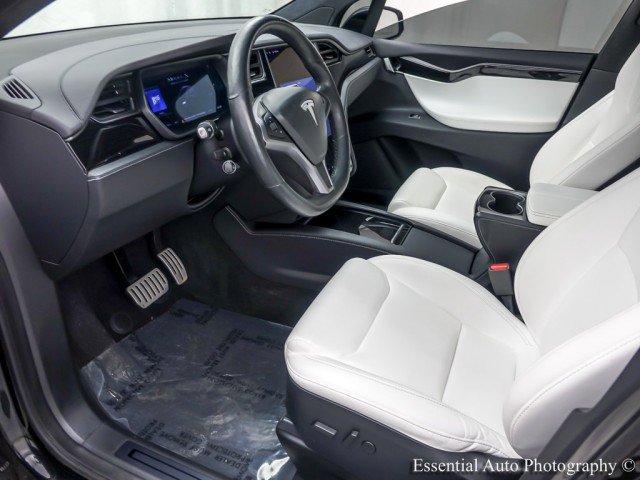 Used 2020 Tesla Model X Performance image 14