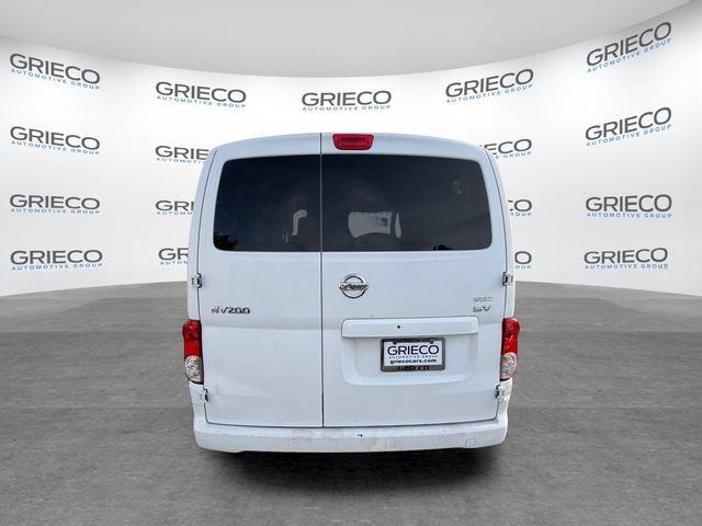 Used 2017 Nissan NV200 SV w/ Technology Package FWD image 6
