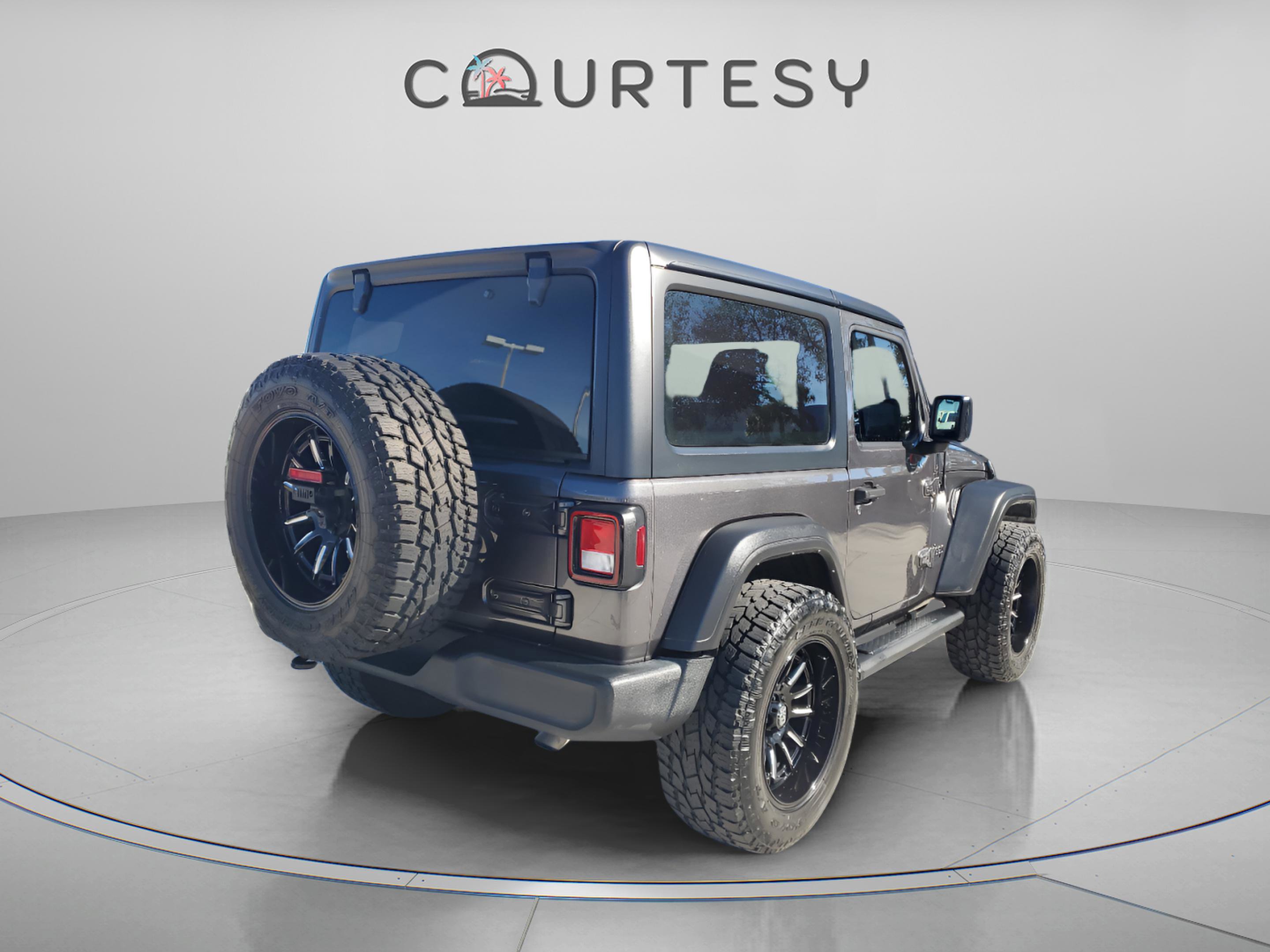 Used 2022 Jeep Wrangler Sport S image 3