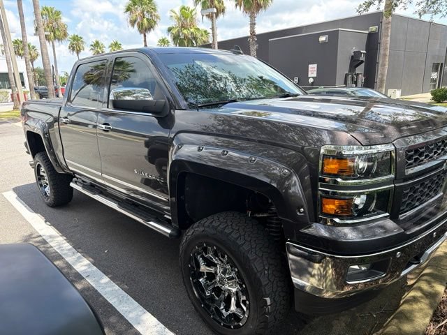 Used 2015 Chevrolet Silverado 1500 LTZ Z71 w/ LTZ Plus Package AWD/4WD image 2