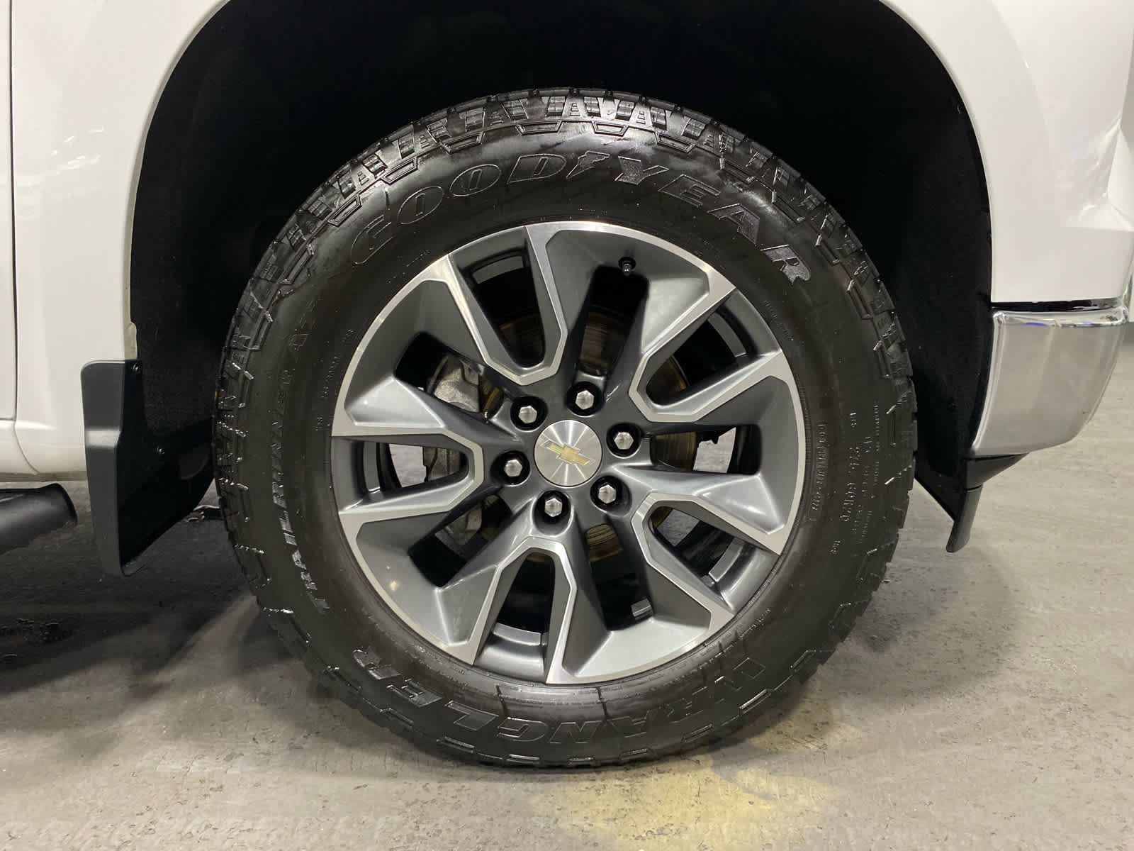 Used 2023 Chevrolet Silverado 1500 LT w/ Protection Package image 31
