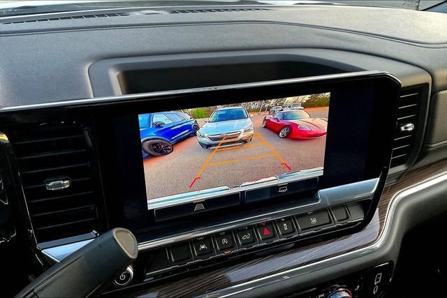 Used 2024 GMC Sierra 1500 Elevation image 11