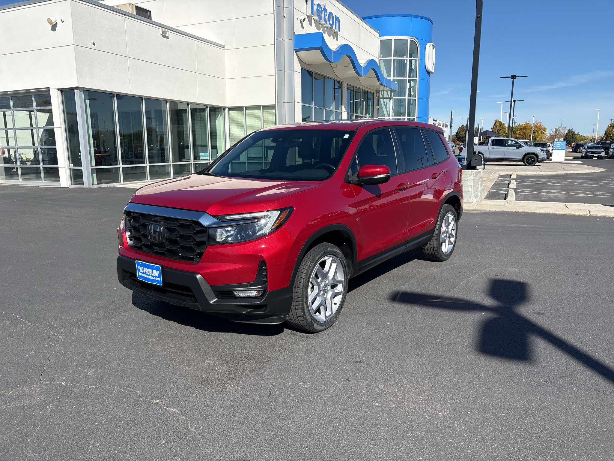 Certified 2024 Honda Passport EX-L image 1