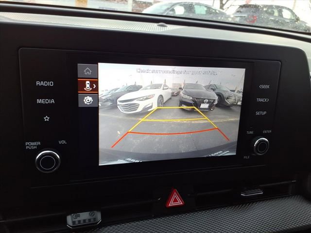 Used 2025 Kia Sportage LX image 22