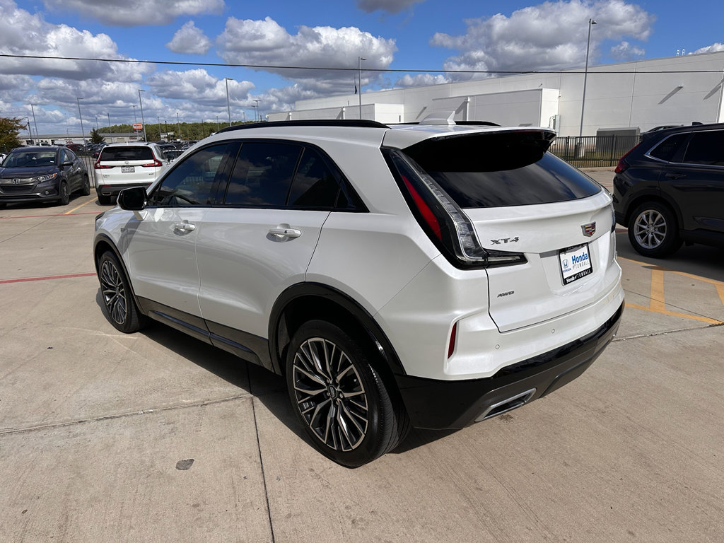 Used 2024 Cadillac XT4 Sport image 6