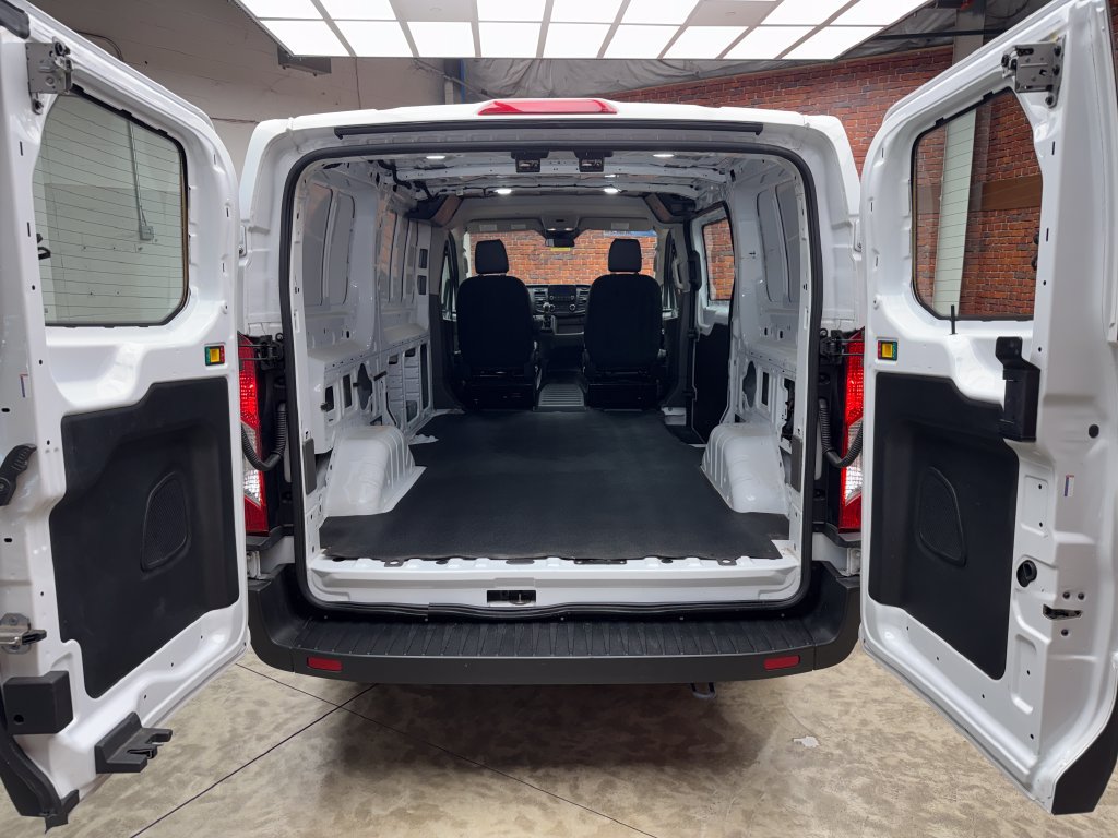 Certified 2023 Ford Transit 250 Low Roof RWD image 23