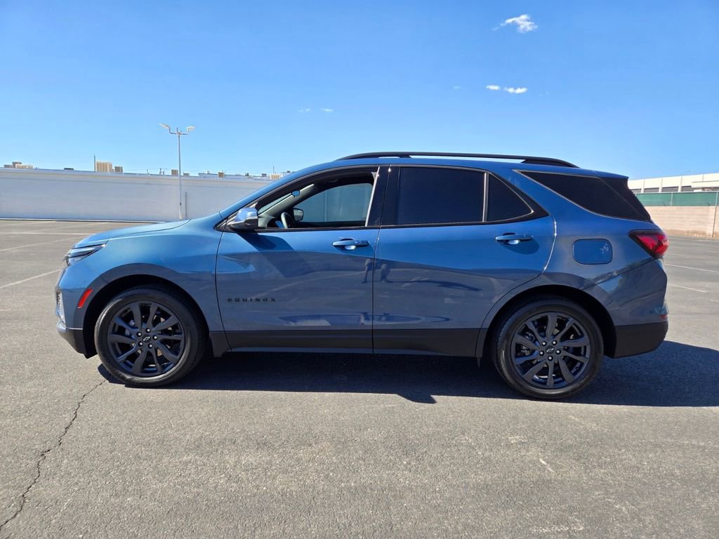 Used 2024 Chevrolet Equinox RS FWD image 3