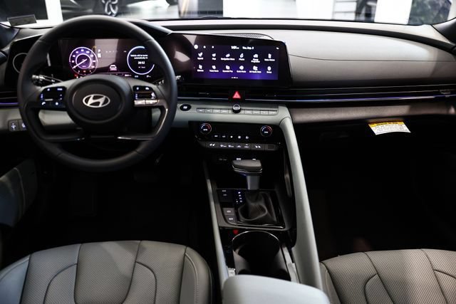 New 2026 Hyundai Elantra Limited FWD image 7