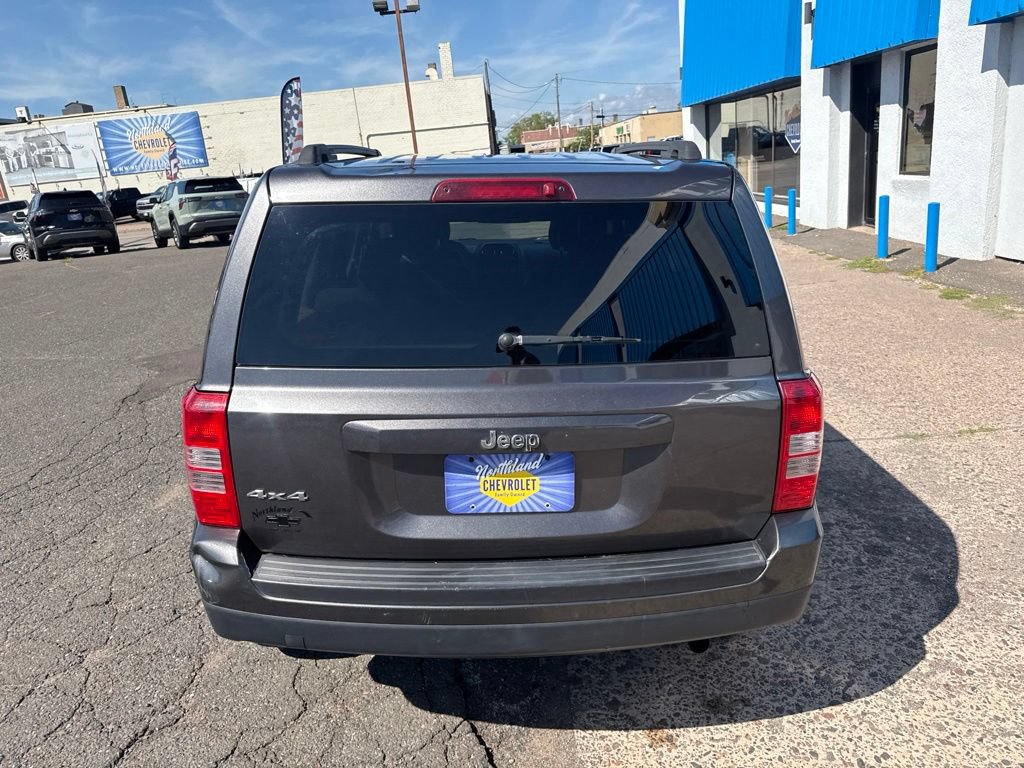 Used 2014 Jeep Patriot Sport w/ Power Value Group AWD/4WD image 13