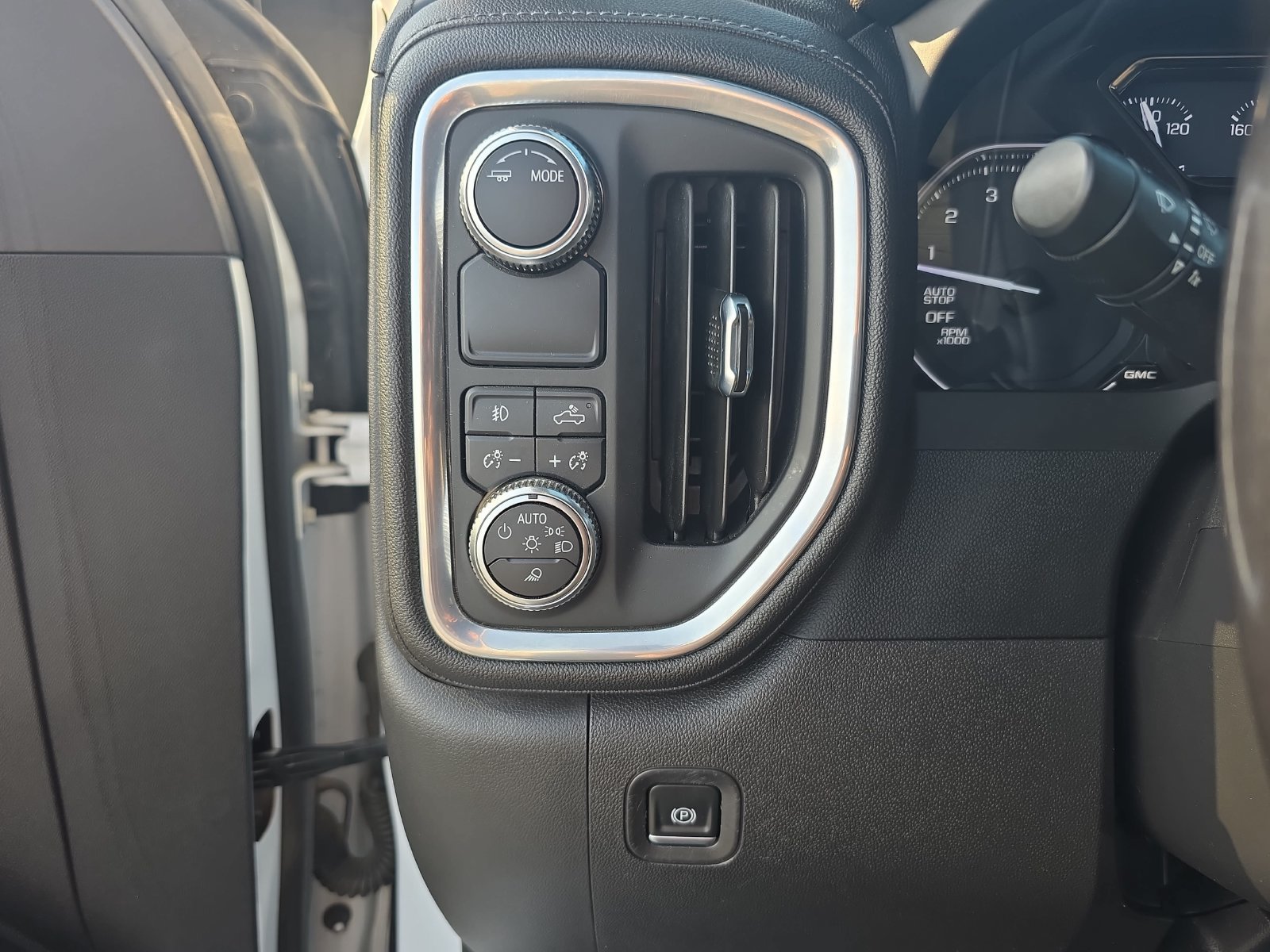 Used 2022 GMC Sierra 1500 SLT RWD image 23