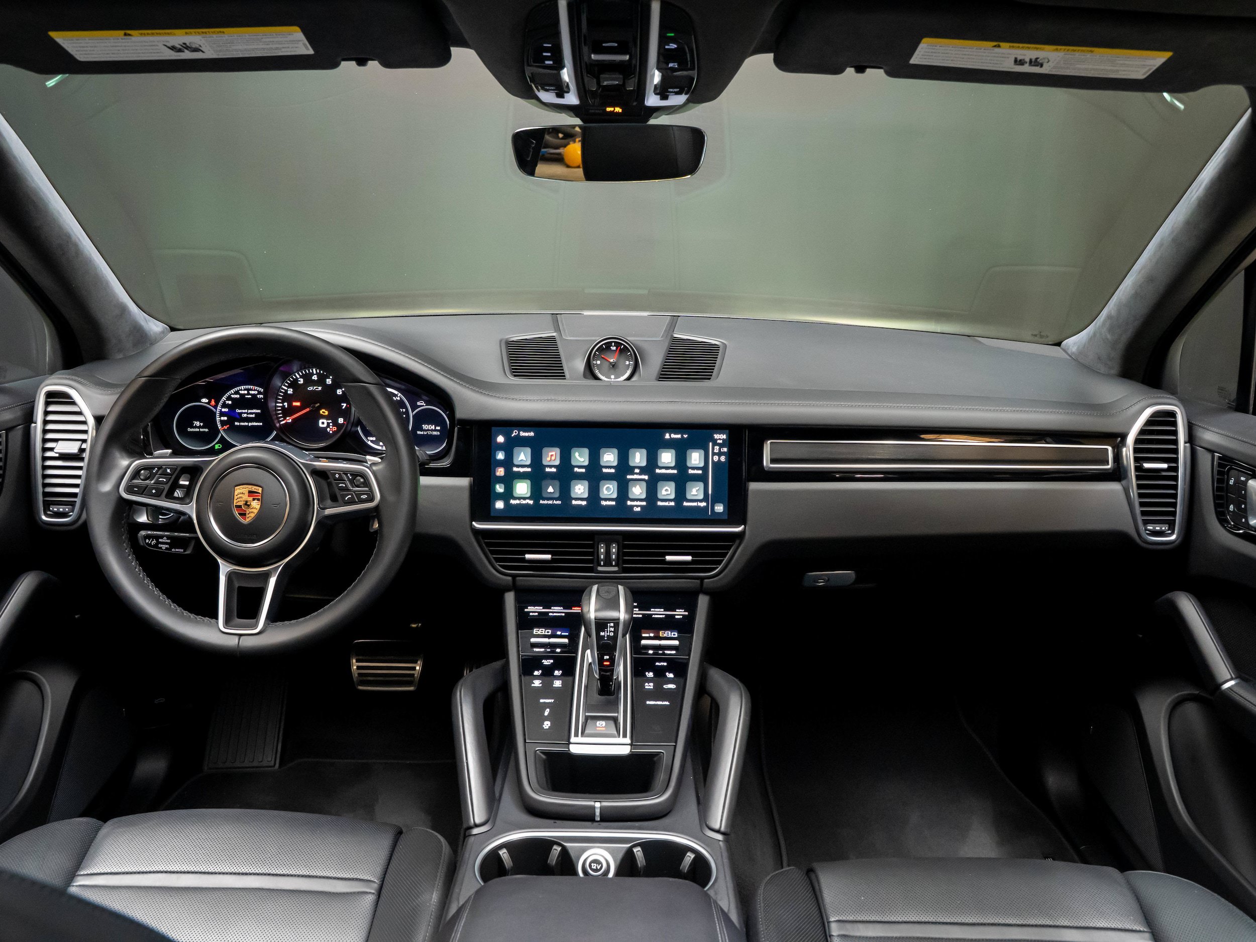 Used 2022 Porsche Cayenne GTS AWD/4WD image 28