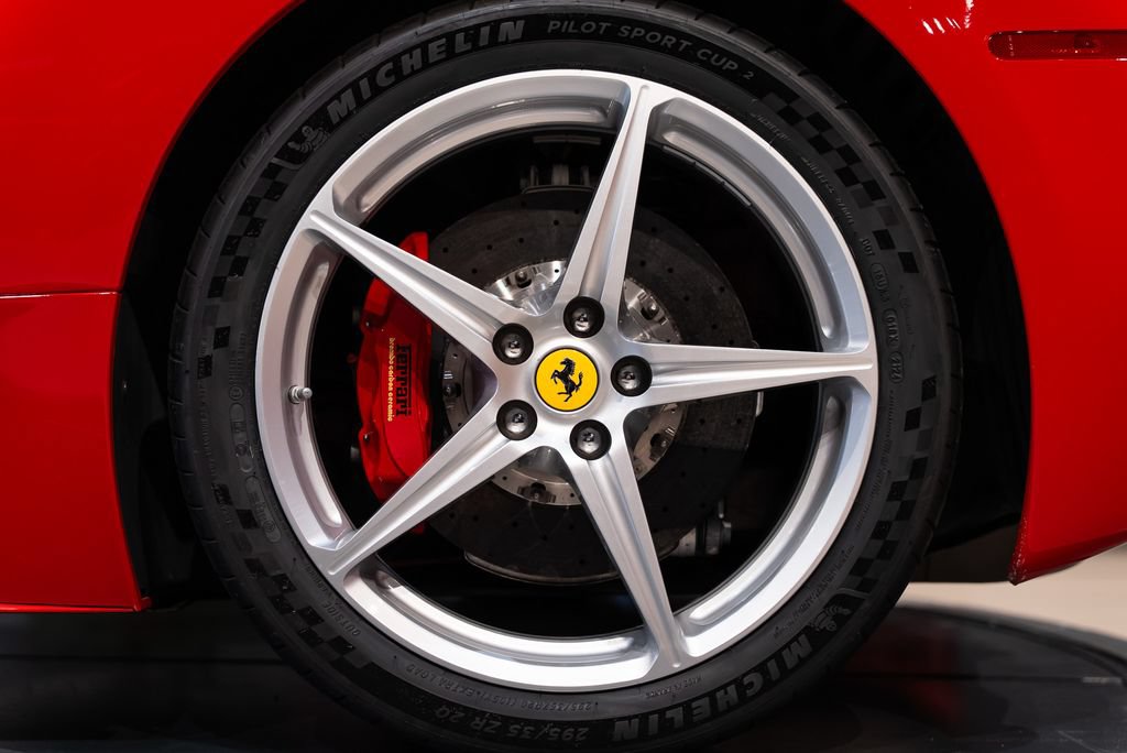 Used 2010 Ferrari 458 Italia Coupe RWD image 14