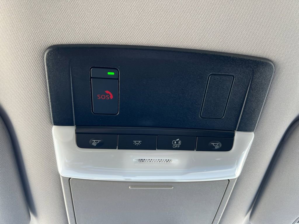 New 2026 Nissan Pathfinder SV image 4