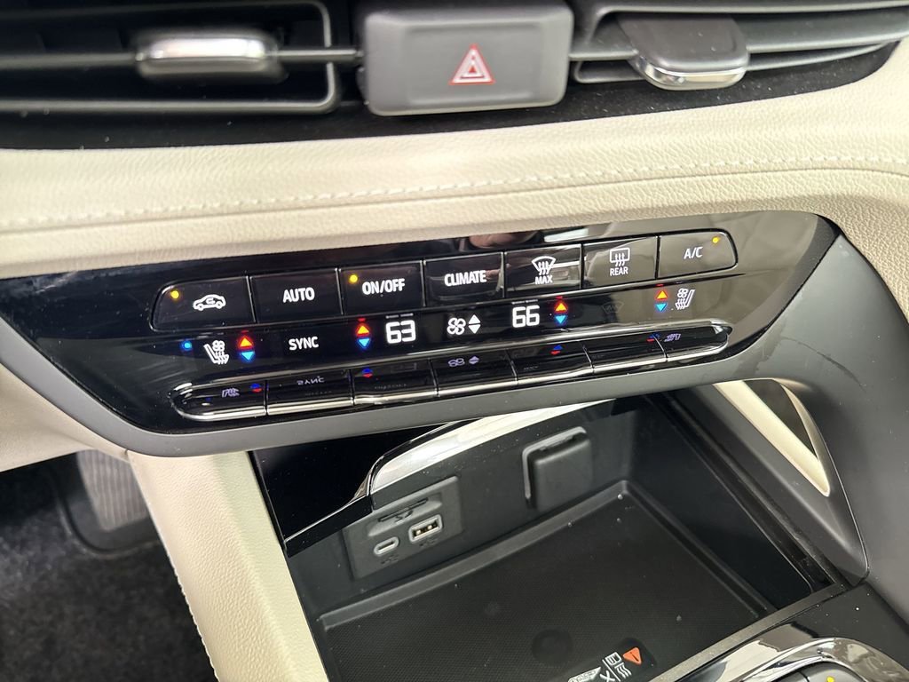 Certified 2023 Buick Envision Avenir AWD/4WD image 14