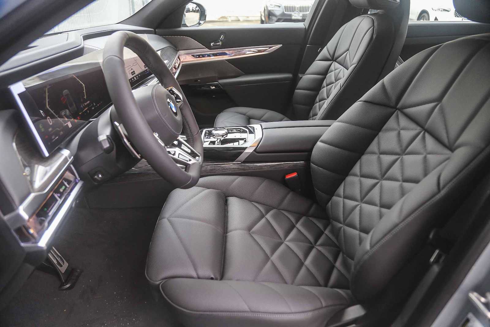 New 2026 BMW 740i image 14