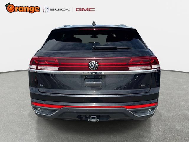 Used 2024 Volkswagen Atlas Cross Sport SE AWD/4WD image 4