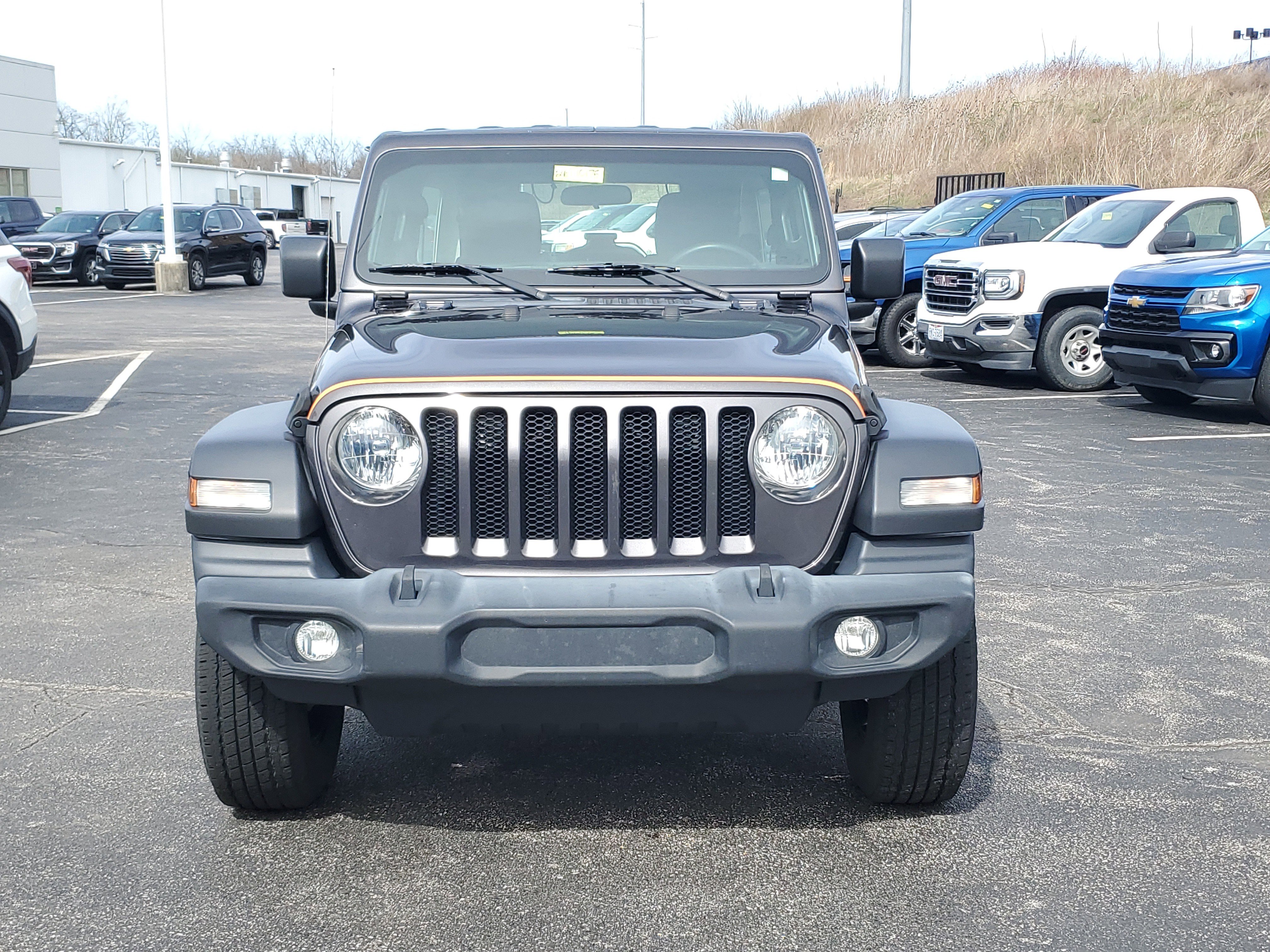Used 2019 Jeep Wrangler Unlimited Sport image 2