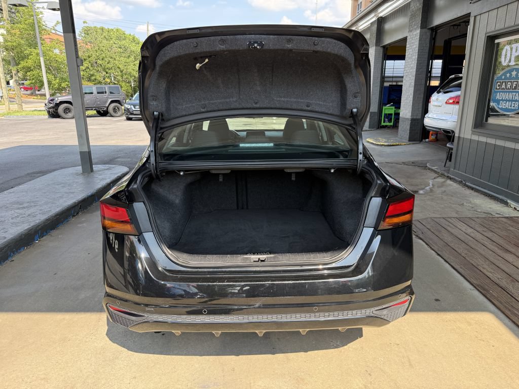 Used 2021 Nissan Altima 2.5 SV FWD image 18