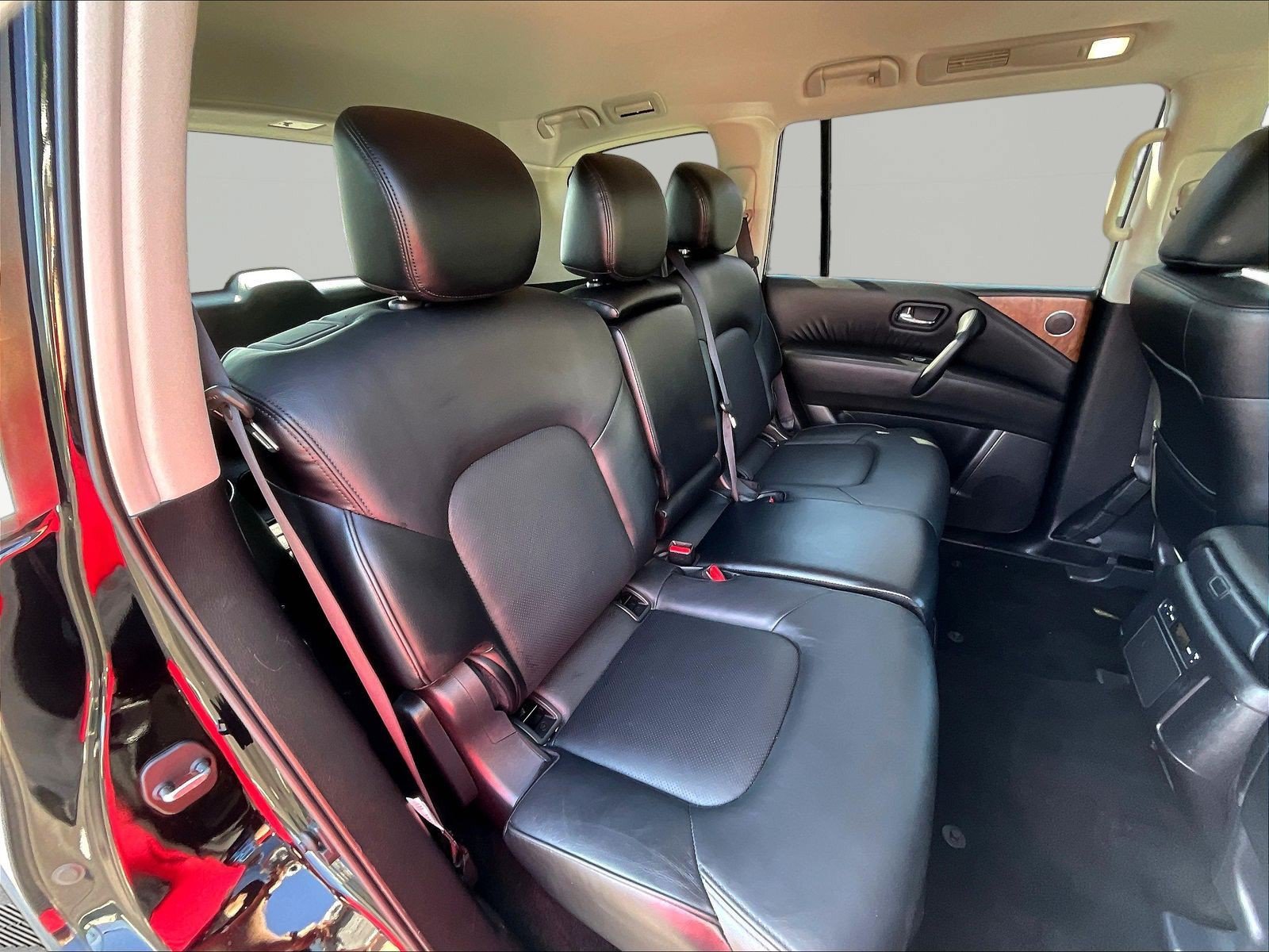 Used 2024 Nissan Armada SL AWD/4WD image 25