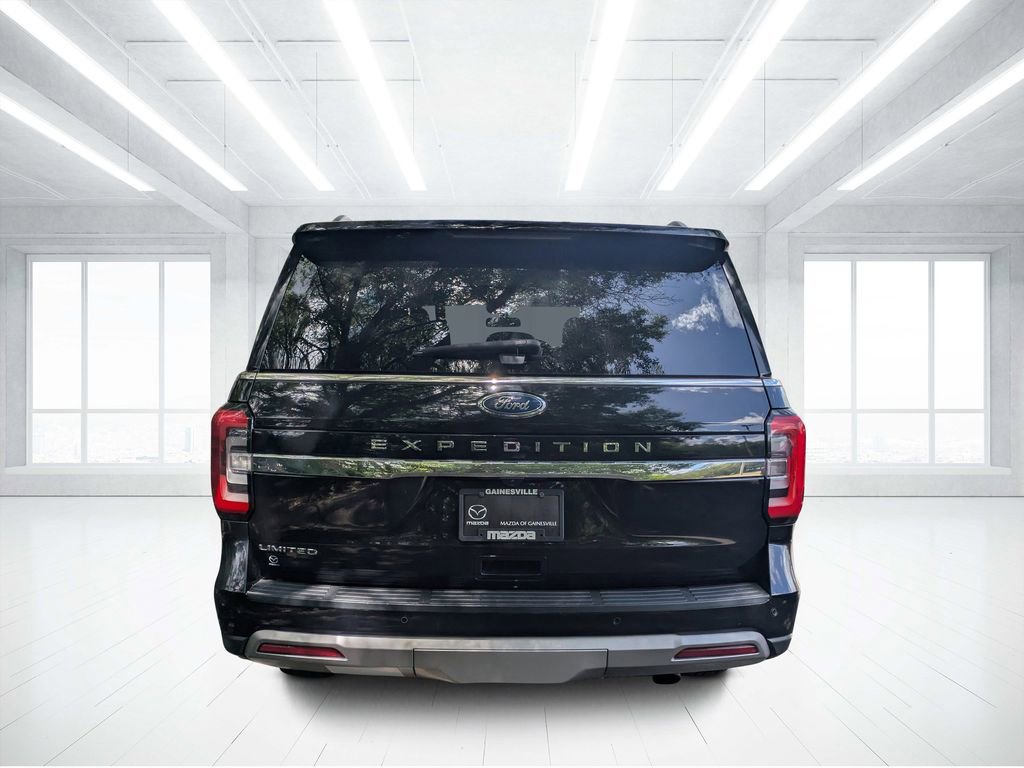 Used 2022 Ford Expedition Limited image 4