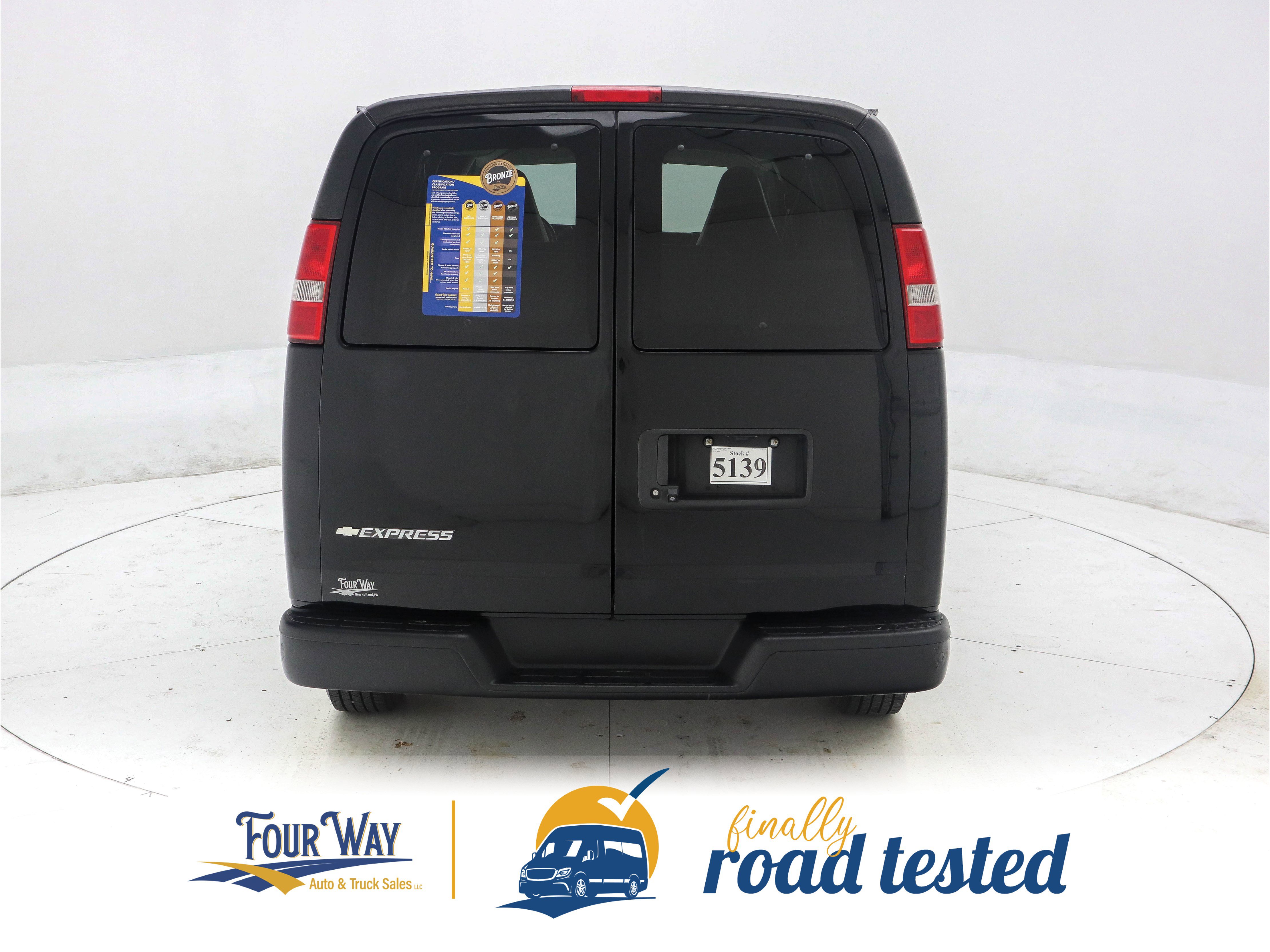 Used 2017 Chevrolet Express 2500 LS image 5