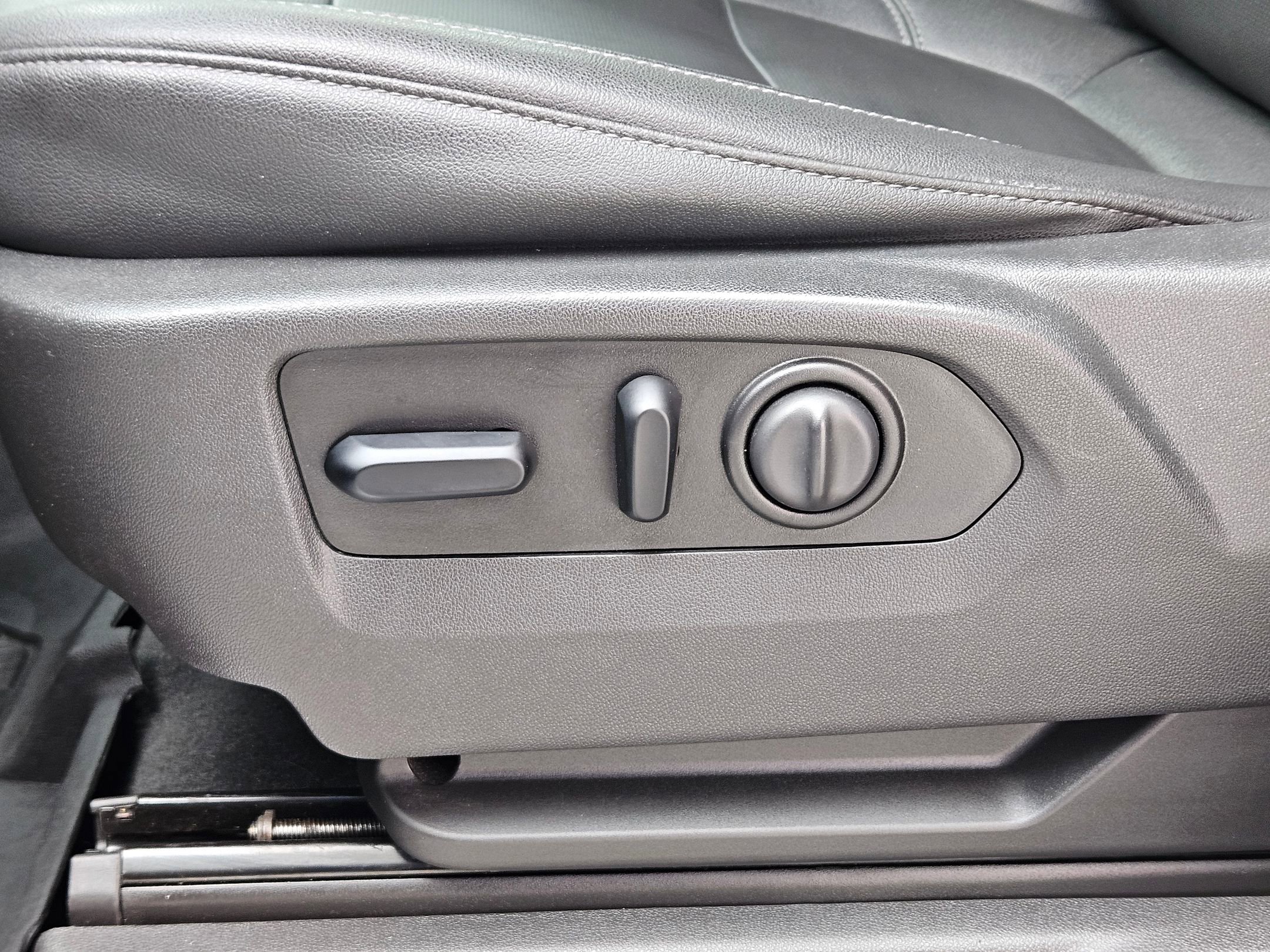 Used 2021 GMC Sierra 1500 SLT image 20