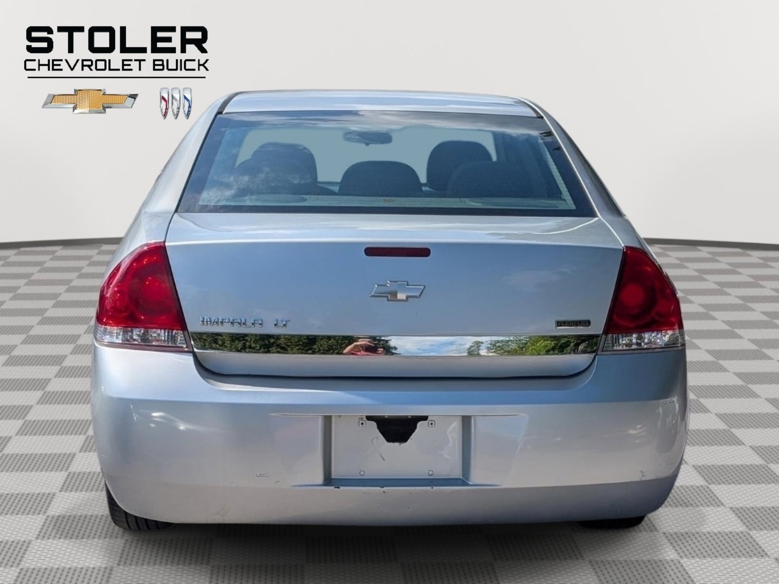 Used 2011 Chevrolet Impala LT FWD image 4