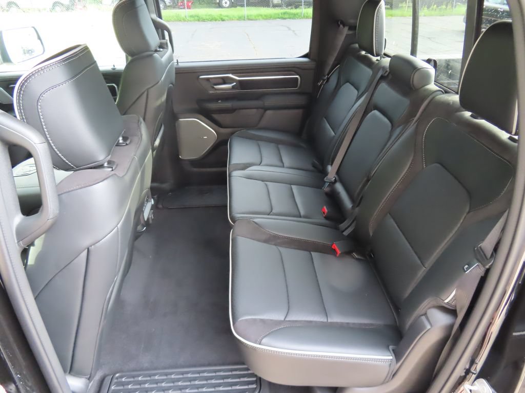 New 2027 RAM 1500 Laramie w/ Night Edition AWD/4WD image 27