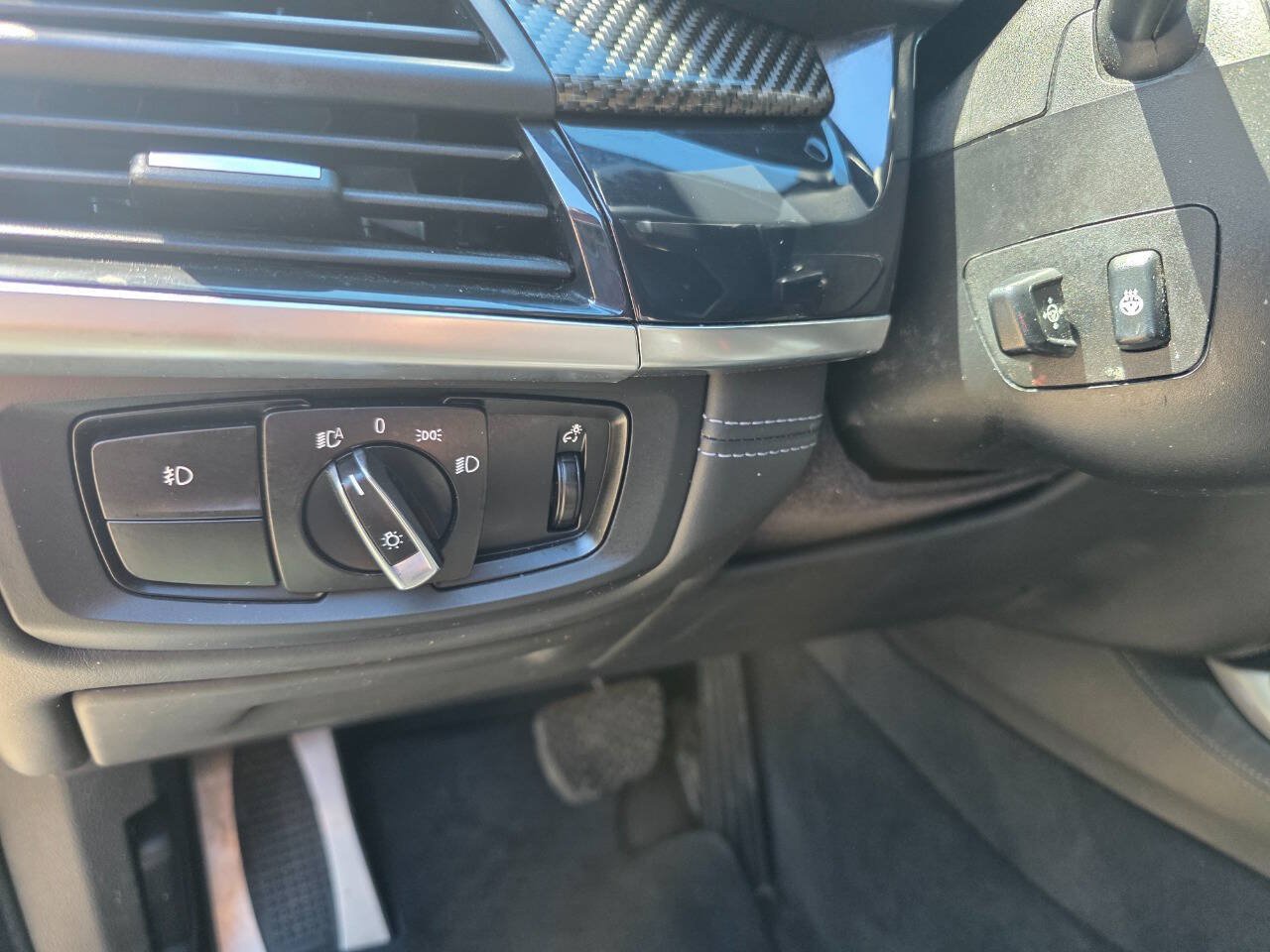 Used 2017 BMW X6 M AWD/4WD image 18