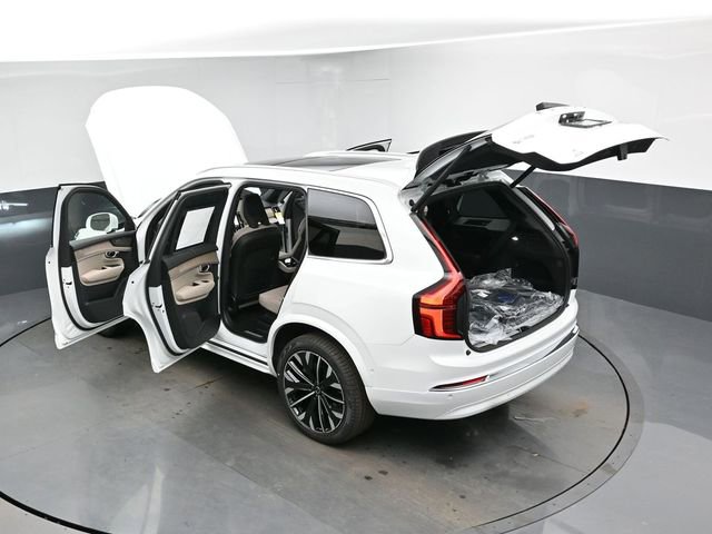 New 2026 Volvo XC90 B6 Ultra w/ Protection Package image 52