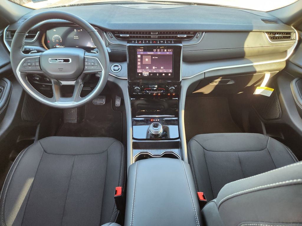 New 2026 Jeep Grand Cherokee L 2WD image 19