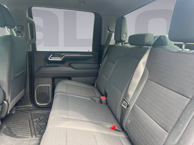 Used 2026 Chevrolet Silverado 2500 LT w/ Convenience Package AWD/4WD image 16