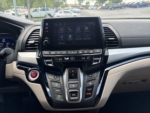 Used 2024 Honda Odyssey Touring image 13