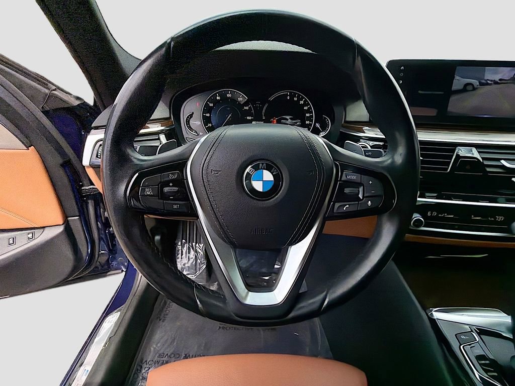 Used 2018 BMW 530e image 37