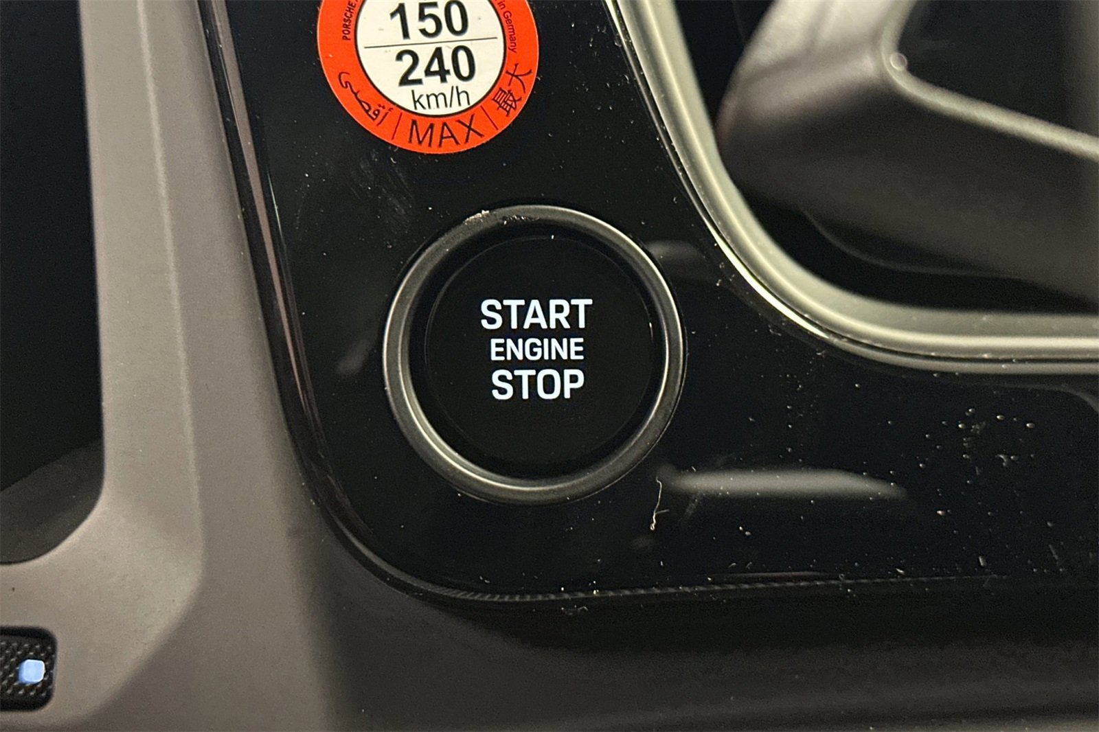 New 2025 Porsche Cayenne Coupe image 23