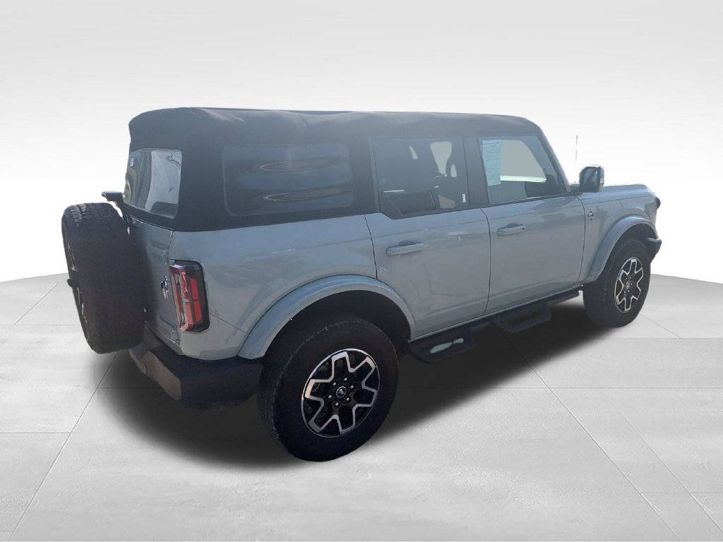Used 2024 Ford Bronco Outer Banks AWD/4WD image 5