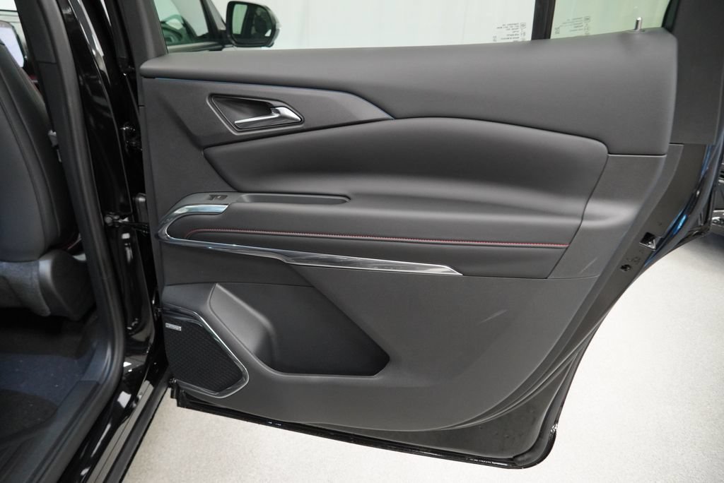 New 2027 Chevrolet Traverse RS AWD/4WD image 27