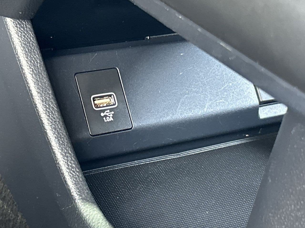 Used 2021 Honda HR-V LX image 25