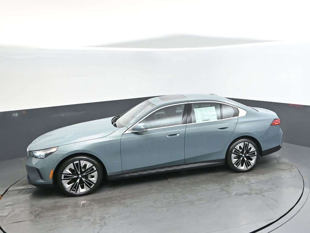 New 2026 BMW 530i w/ Premium Package image 33