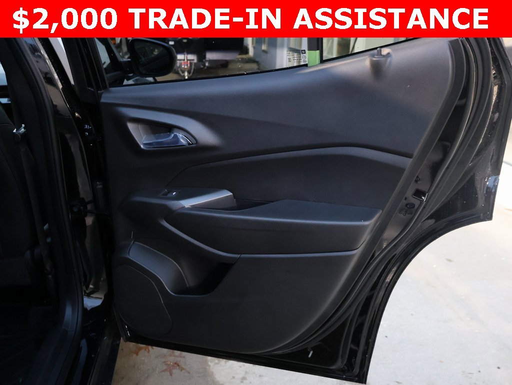 New 2026 Chevrolet Trax RS w/ Sunroof Package image 30