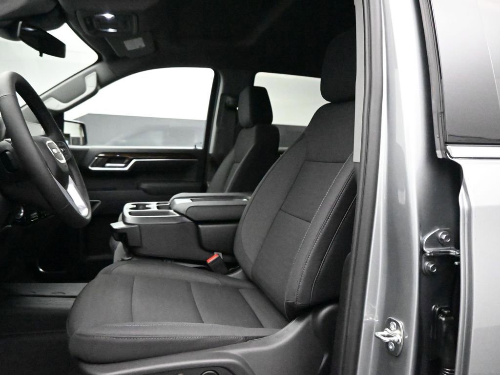 New 2026 GMC Sierra 1500 SLE image 12