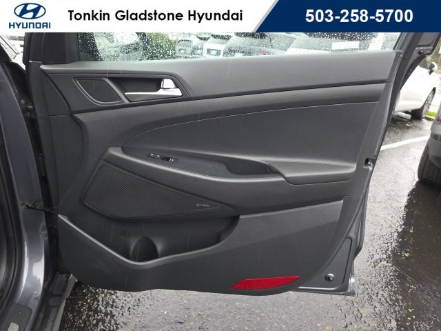 Used 2019 Hyundai Tucson Ultimate w/ Cargo Package image 21