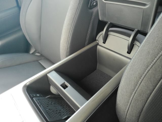 Used 2024 Genesis GV60 RWD image 58