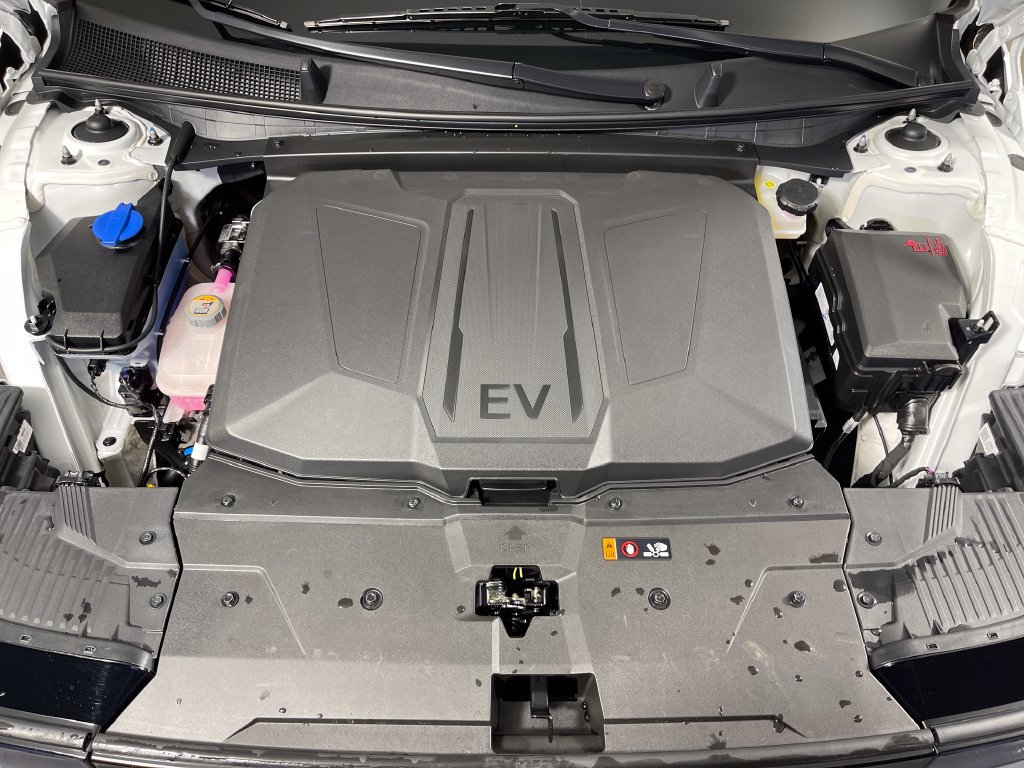Certified 2026 Hyundai Ioniq 5 SEL RWD image 10