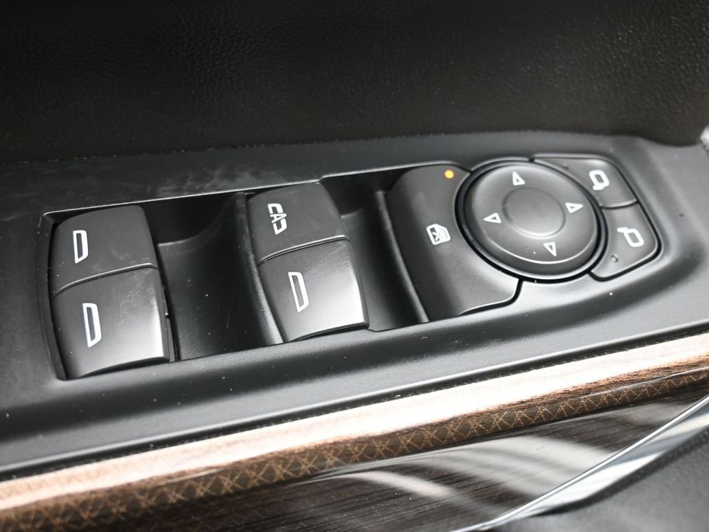 Used 2023 Chevrolet Silverado 2500 LT w/ Convenience Package image 10